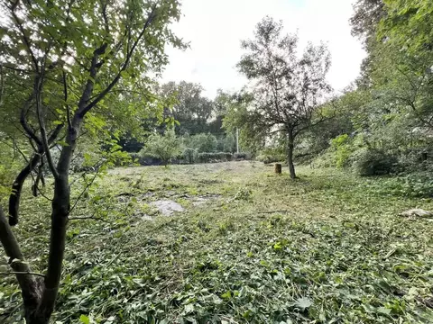 Участок в Москва д. Лапшинка, 135 (6.58 сот.)