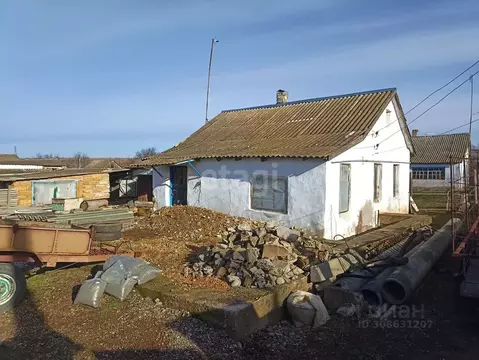 Дом в Крым, Сакский район, с. Геройское ул. Космонавтов (42 м)