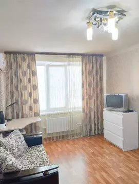 1-к кв. Волгоградская область, Волжский просп. Имени Ленина, 353 (32.0 ...