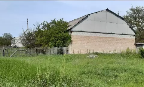 Дом в Краснодарский край, Ейский район, Должанская ст-ца Пионерский ...