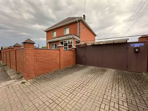 Коттедж в Курская область, Курск ул. Ильича, 105 (240 м)