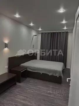 2-к кв. Тюменская область, Тюмень ул. 50 лет ВЛКСМ, 33 (64.8 м)