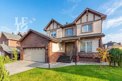 Дом в Московская область, Мытищи городской округ, пос. Вешки ул. ...