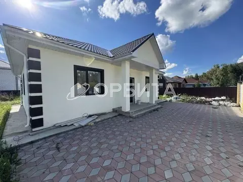 Дом в Тюменская область, Тюменский муниципальный округ, д. Ушакова ...