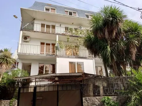 Дом в Краснодарский край, Сочи Ландышевая ул., 27 (437 м)