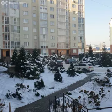 2-комнатная квартира: Калининград, улица Дзержинского, 96А (74 м)