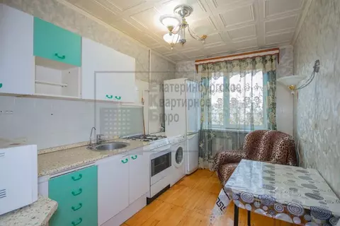 3-к кв. Свердловская область, Екатеринбург ул. Академика Бардина, 5к1 ...