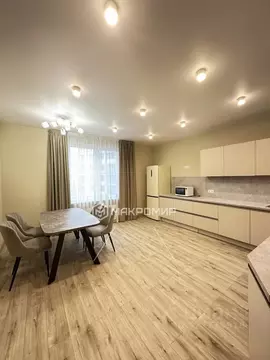 2-к кв. Санкт-Петербург просп. Энергетиков, 2к1 (74.0 м)