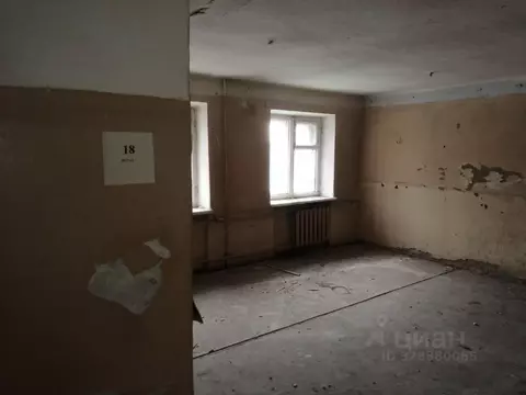 Помещение свободного назначения в Пермский край, пос. Звездный ул. ...