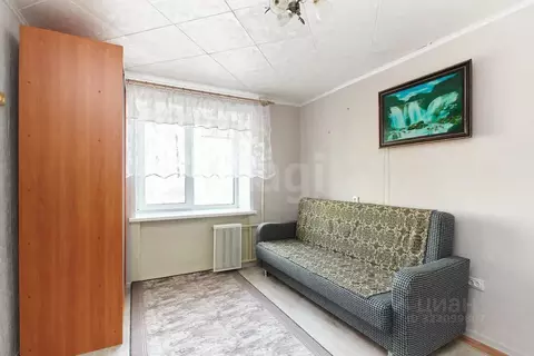 Комната Тюменская область, Тюмень Холодильная ул., 40 (12.5 м)