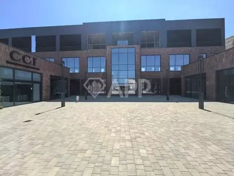 Помещение свободного назначения в Краснодарский край, Краснодар Имени ...