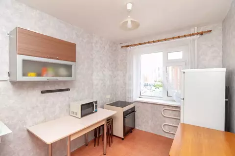 3-к кв. Тюменская область, Тюмень Заречный проезд, 35 (65.1 м)