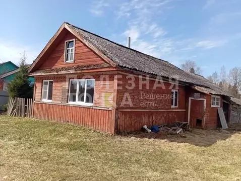 Дом в Новгородская область, Боровичский муниципальный район, Волокское ...