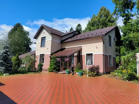 Коттедж в Ленинградская область, Всеволожск Пионерская ул., 5 (305 м)