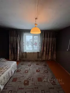 Дом в Тыва, Шагонар Улуг-Хемский район, Сельская ул. (144 м)