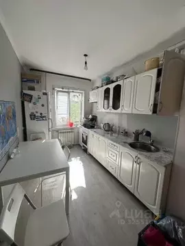 2-к кв. Бурятия, Улан-Удэ ул. Калашникова, 8 (49.1 м)