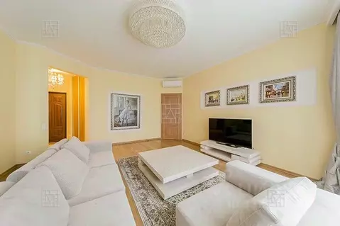 2-к кв. Москва Давыдковская ул., 18 (84.0 м)