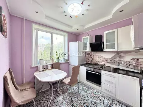 Продается 2-комнатная квартира