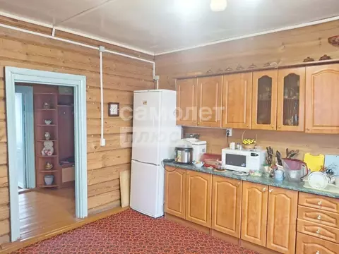 Дом в Башкортостан, Куюргазинский район, Ермолаевский сельсовет, с. ...