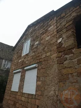 Дом в Крым, Сакский район, Суворовское с/пос, Заводское СПК ул. ...