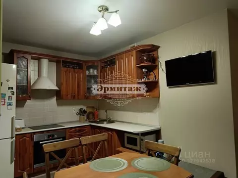 2-к кв. Курганская область, Курган Заозерный жилрайон, 4-й мкр, 17 ...