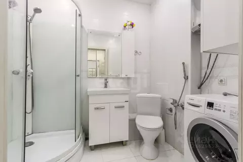 Студия Тюменская область, Тюмень Мелиораторов мкр, ул. Голышева, 10 ...