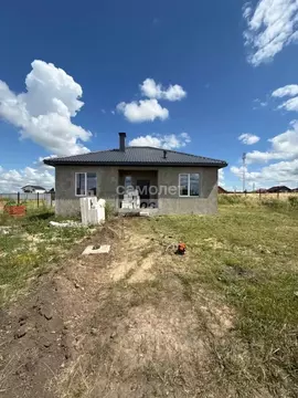 Дом в Курская область, Курский район, Новопоселеновский сельсовет, д. ...