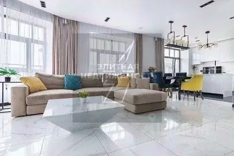 4-к кв. Санкт-Петербург Наличная ул., 26к1 (183.0 м)