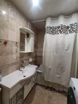 2-к кв. Тюменская область, Тюмень ул. Николая Семенова, 27 (62.2 м)