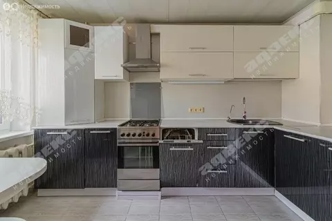 3-комнатная квартира: Санкт-Петербург, улица Ильюшина, 11 (63.7 м)