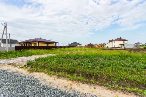 Участок в Тюменская область, Тюменский муниципальный округ, д. ...