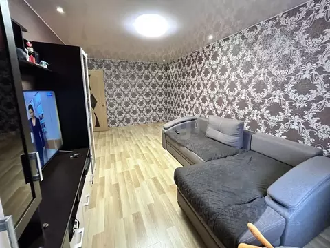 2-к кв. Коми, Ухта просп. Космонавтов, 27 (42.9 м)