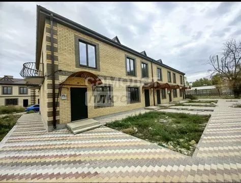 Таунхаус в Калмыкия, Элиста ул. Хомутникова, 116 (64 м)