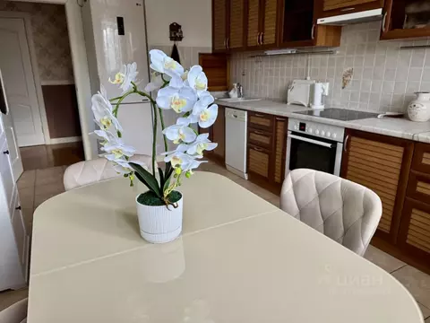 2-к кв. Москва Веселая ул., 35 (71.8 м)