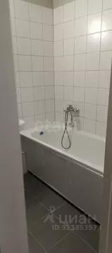 2-к кв. Пермский край, Пермь ул. Сергея Есенина, 9Ак1 (32.7 м)