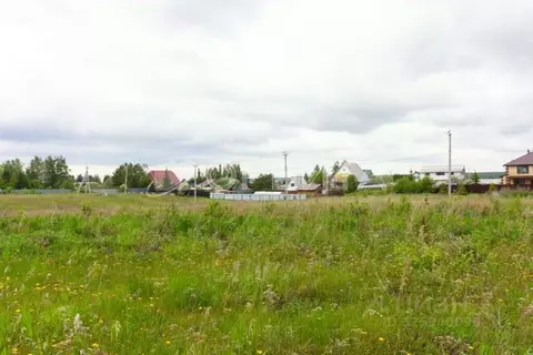 Участок в Тюменская область, Тюменский муниципальный округ, д. ...