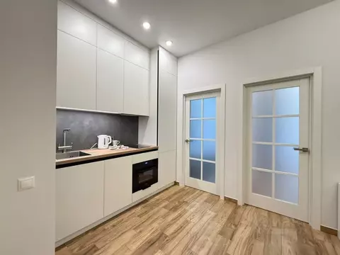 2-к кв. Крым, Ялта ул. Московская, 15к3 (57.0 м)