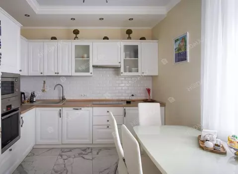 3-к кв. Санкт-Петербург ул. Среднерогатская, 9 (81.0 м)