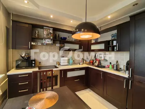 Продается 2-комнатная квартира