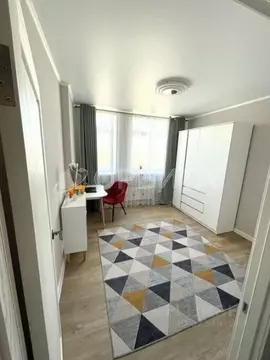 2-к кв. Тюменская область, Тюмень ул. Алматинская, 4 (60.7 м)