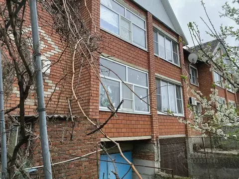 Таунхаус в Краснодарский край, Усть-Лабинск  (194 м)