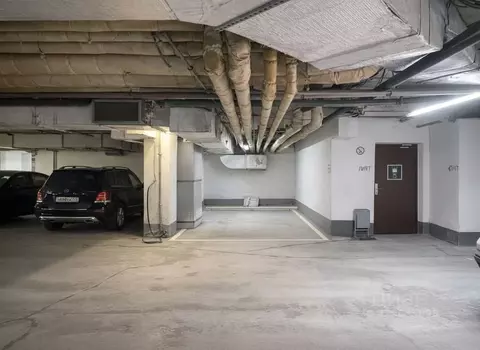 Гараж в Москва Профсоюзная ул., 104 (14 м)