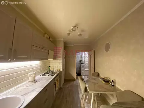 3-комнатная квартира: Ростов-на-Дону, микрорайон Северный, бульвар ...