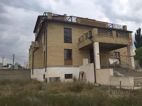 Дом в Волгоградская область, Волгоград Латошинская ул. (743 м)