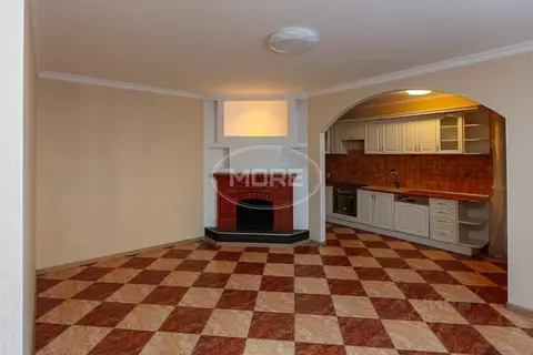 Дом в Калининградская область, Гурьевский муниципальный округ, пос. ...