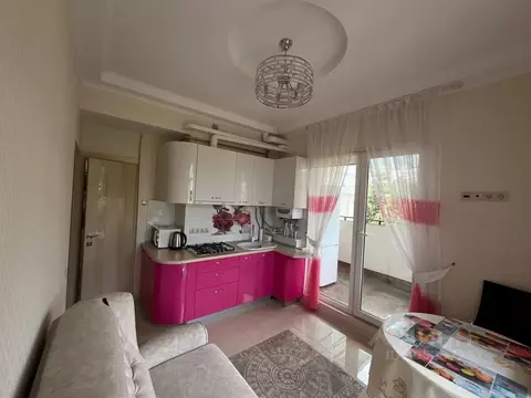 1-к кв. Крым, Ялта ул. Партизанская, 5 (50.0 м)