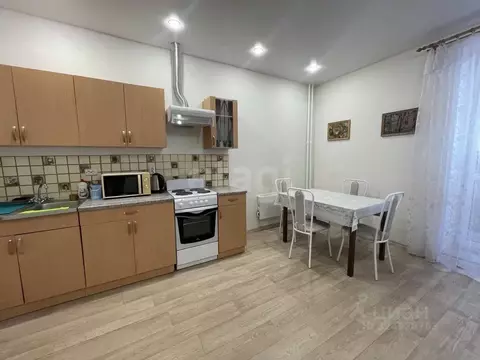 Студия Тюменская область, Тюмень ул. Верхнетарманская, 5 (31.8 м)