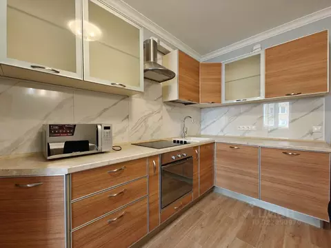 2-к кв. Москва Большая Очаковская ул., 12к5 (80.0 м)