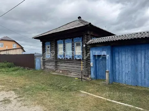 Дом в Тюменская область, Исетский муниципальный округ, д. Решетникова ...