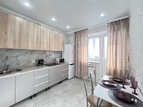 2-к кв. Орловская область, Орел Автовокзальная ул., 6 (58.0 м)